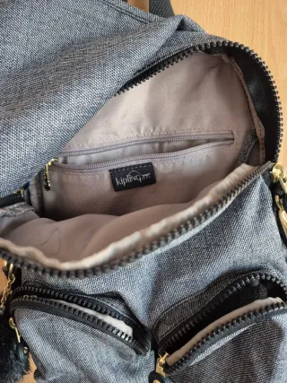 Mochila/Bolso gris y negro