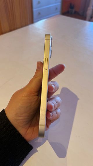 iPhone 13 128GB Bianco - Batteria Nuova