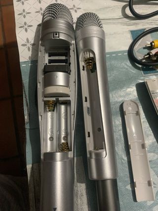 Magic Sing ET-23KH Karaoke con Accesorios