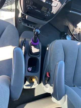 DESPIECE CHRYSLER VOYAGER