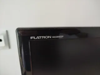 Monitor TV LG Flatron M228WDP URGE Venta