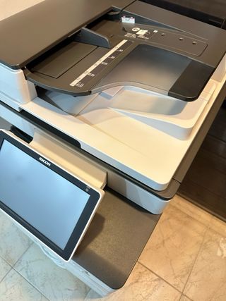 Ricoh MP C4504ex Impresora Multifunción Láser Colo