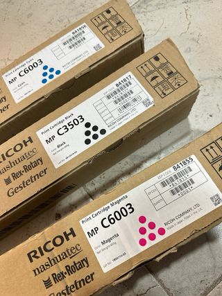 Ricoh MP C4504ex Impresora Multifunción Láser Colo