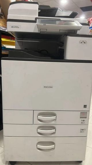 Ricoh MP C4504ex Impresora Multifunción Láser Colo