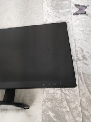 PC Gaming i3 10a 16GB 1050Ti + Monitor Lenovo 27