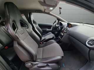 Opel Corsa OPC 1.6i TURBO
