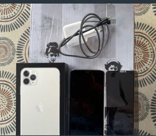 iPhone 11 Pro Max 64GB Negro