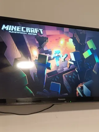 PS4 1TB + Minecraft