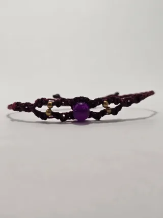 Pulseras  variadas MACRAME con piedras.