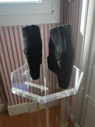 Botines piel Ante negro numero.39