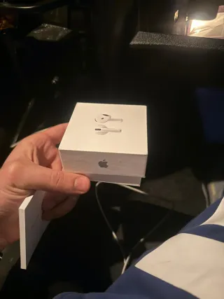 Apple AirPods Blancos