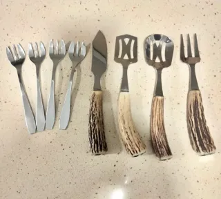 Set 4 cubiertos rústicos de asta y metal