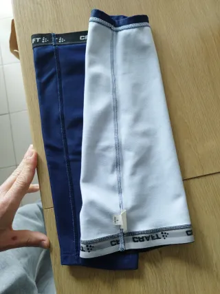 Pernitos de ciclismo Orica AIS Craft