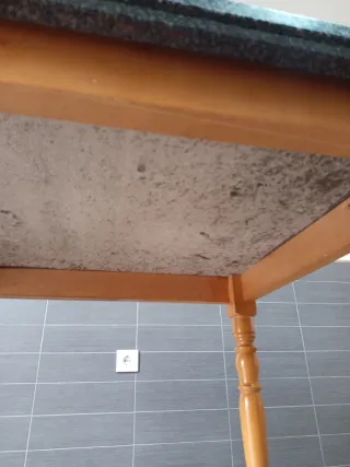 Mesa madera tapa granito