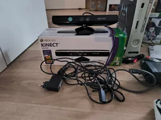 Lote Xbox 360 Kinect y Mandos (Leer descripción)