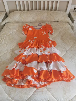 Traje de Flamenca Talla M-L Naranja Lunares