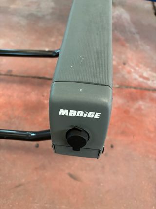 Portaesquís para rueda de repuesto