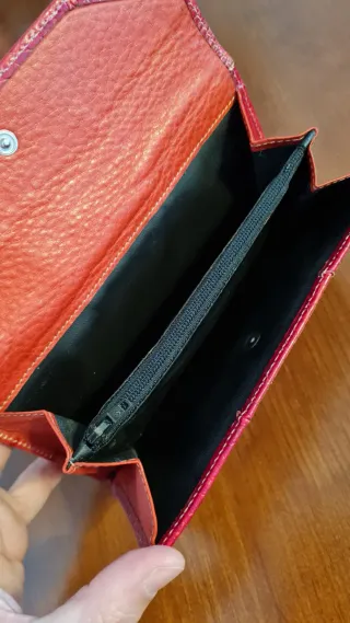 Monedero imitación piel de cocodrilo