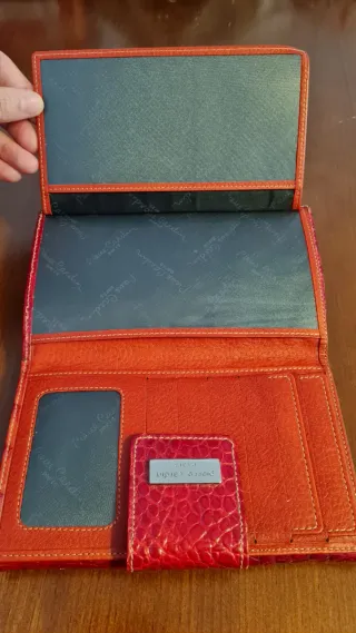 Monedero imitación piel de cocodrilo