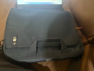 Portátil Insys Negro