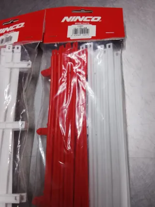 Ninco vallas 24 unidades lote 2 blister