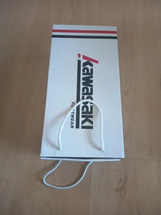 Zapatillas Kawasaki Azul y Blanco nuevas sin usar