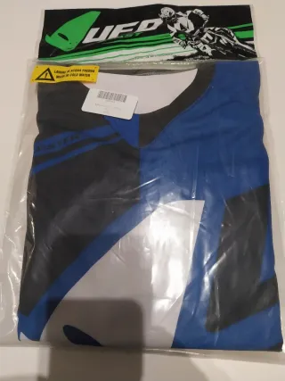 2 Camisetas enduro UFO Cluster  talla XL nuevas