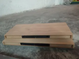 Estanterías madera y metal