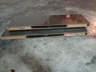 Estanterías madera y metal