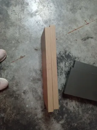 Estanterías madera y metal