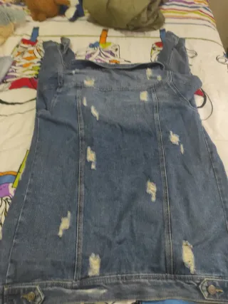 Cazadora vaquera larga desgastada