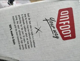 Zapatos ON FOOT mujer piel marino/gris