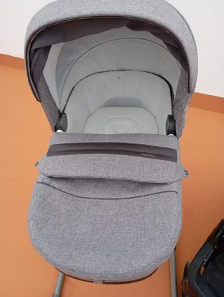 Dúo Inglesina Aptica Silla + Capazo + patas