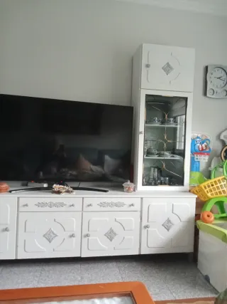 Mueble de sala blanco restaurado