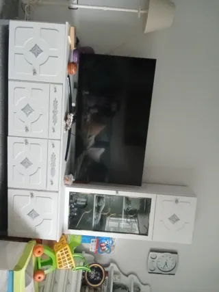 Mueble de sala blanco restaurado