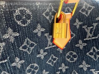 Bolso con letras LV Denim Azul