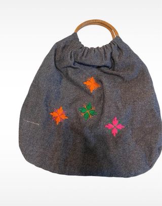 Borsa vintage tessuto con manico in bambù