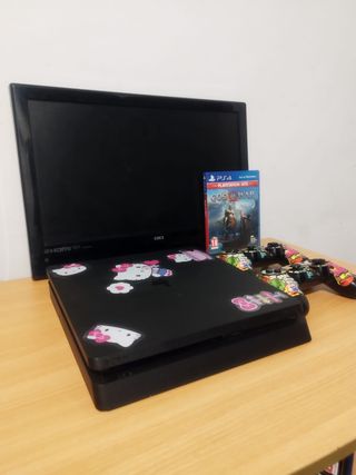 PS4 + Juegos + Mandos + TV