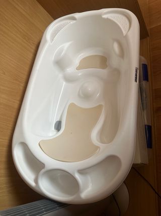 Cambiador bebé con bañera