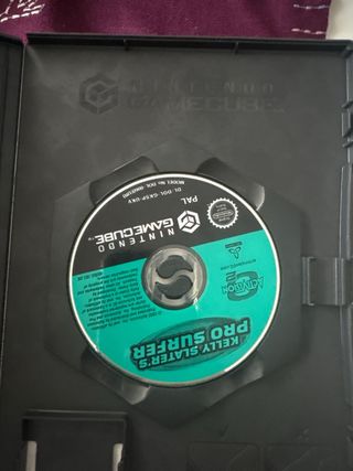 Game cube kelly slater’s pro surfer completo