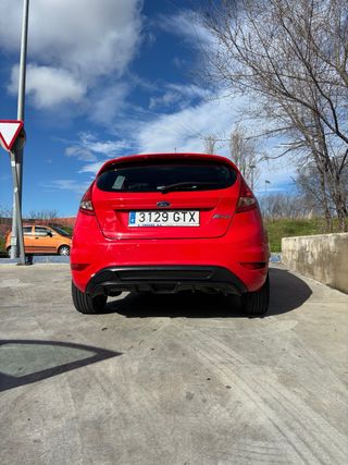 Ford Fiesta 2010 pegatina C