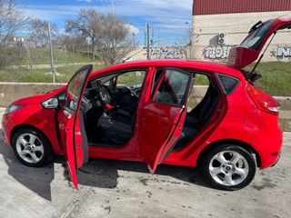 Ford Fiesta 2010 pegatina C