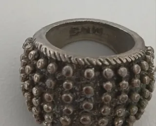 Anillo antiguo colección único