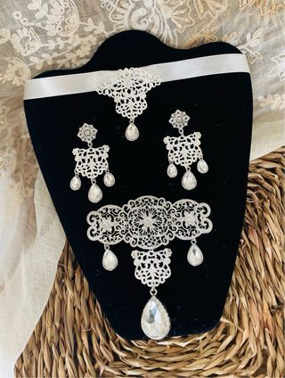 Aderezo fallera o huertana plateado brillo