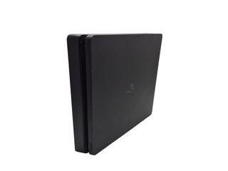 CONSOLA PS4 SLIM 1TB + CABLES