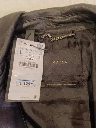 Chaqueta de cuero Zara Talla L sin estrenar
