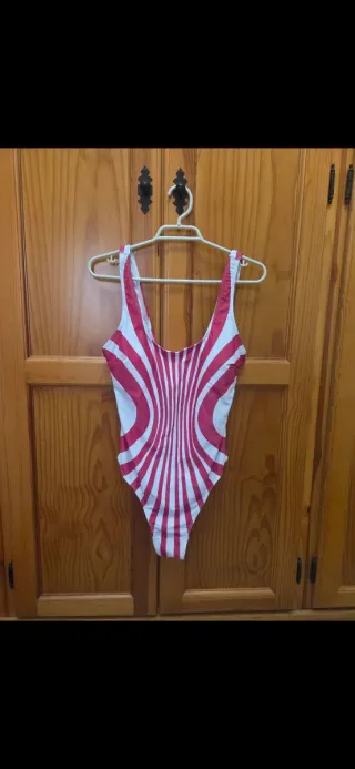 Bañador mujer rayas rojo y blanco