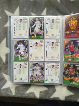 Álbum Megacracks 25/26 muy  Completo al 99.9%