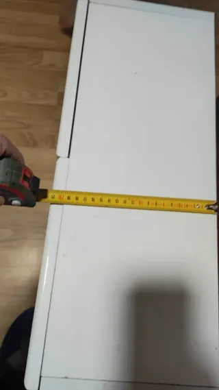 Armario de baño blanco