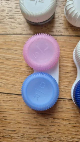 Custodie per lenti a contatto